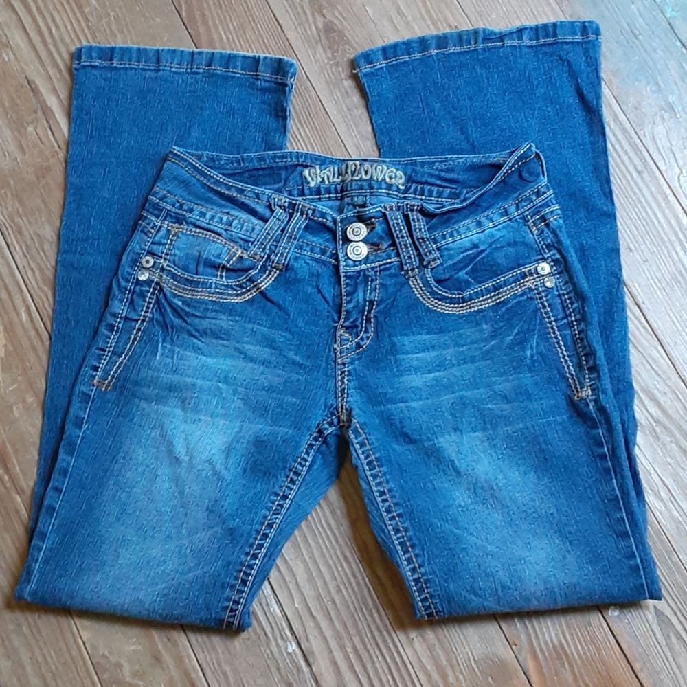 Wallflower Bootcut Jeans